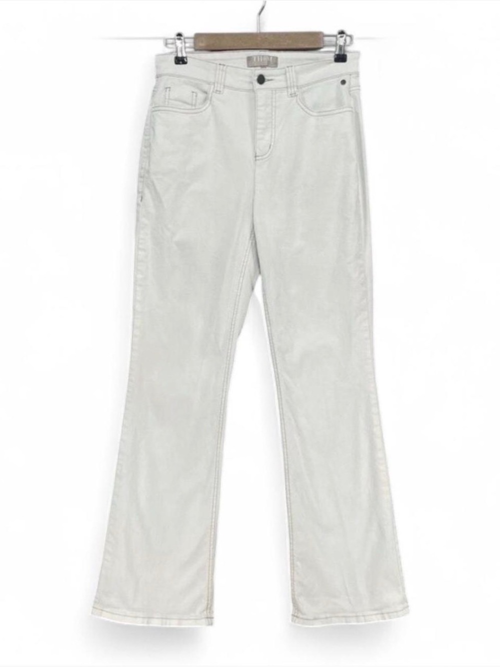 White Wide-Leg Flare Jeans - Classic High-Rise Style
